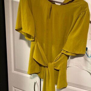 Ann Taylor Chartreuse Short Sleeve Blouse (MP--medium petitie)